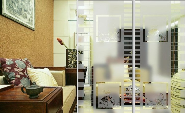 glass partition room